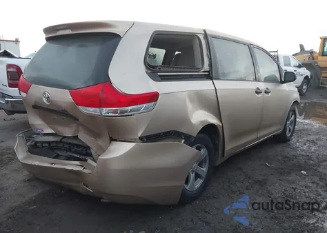 2012 Toyota Sienna Base 7 Passenger z USA, uszkodzony, nr VIN 5TDKA3DC0CS012176